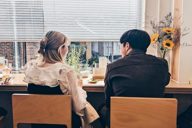 初デートにお金をかけるのは「本気の証」？ それとも「やりすぎ」？（写真はイメージです）　note thanun-Unsplash