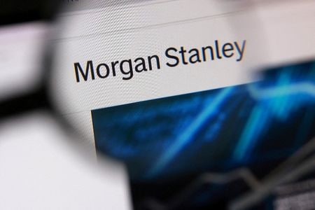モルガン・スタンレーのロゴ。2025年12月撮影のイメージ写真。REUTERS/Dado Ruvic/Illustration