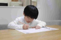 平仮名という優れたシステムや社会格差の小ささ――日本の教育が良い結果を出す理由