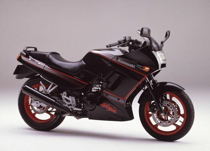 カワサキ『GPX250R』