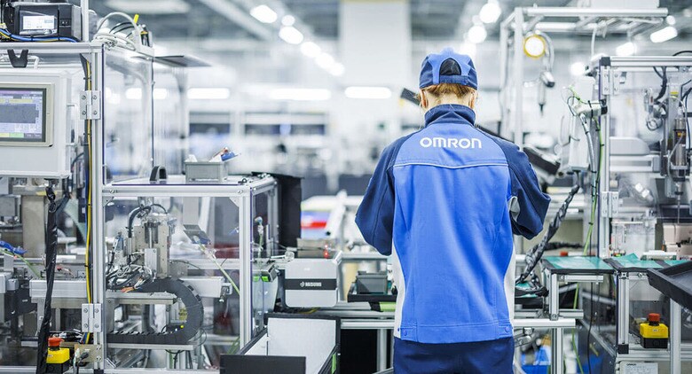 生産に関わる時間・空間・距離・在庫を半分に減らす「All in half」の発想で運営されている松阪事業所