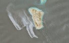 【衛星画像】イランの石油積み出し拠点「カーグ島」で石油流出か