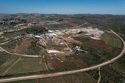 英仏加など、ヨルダン川西岸入植地産品の輸入禁止　イスラエルに制裁