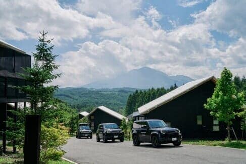 DEFENDER EXPERIENCE NORTH SOUTH TOUR