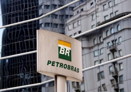 FILE PHOTO: The Petrobras logo is seen in front of the company\'s headquarters in Sao Paulo April 23, 2015. REUTERS/Paulo Whitaker
