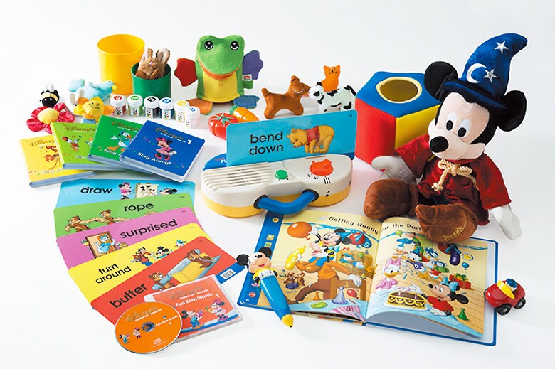 聴く、見る、読む、話す、遊ぶを通じて、英語を身につける。