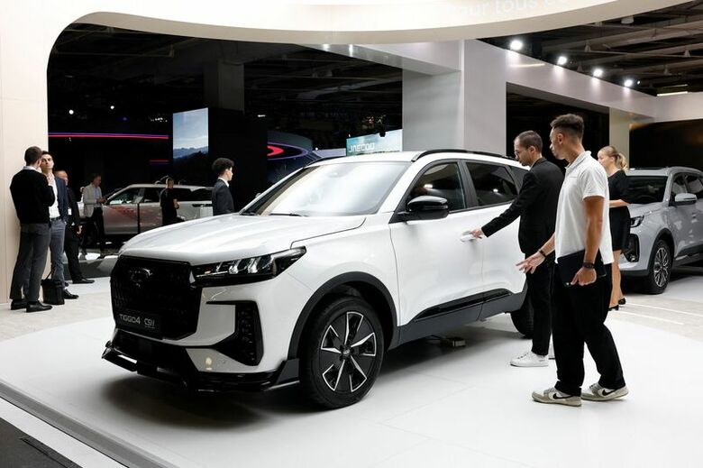 2026年10月12日、パリのオートショーに展示された奇瑞汽車（チェリー）の車。 REUTERS/Benoit Tessier