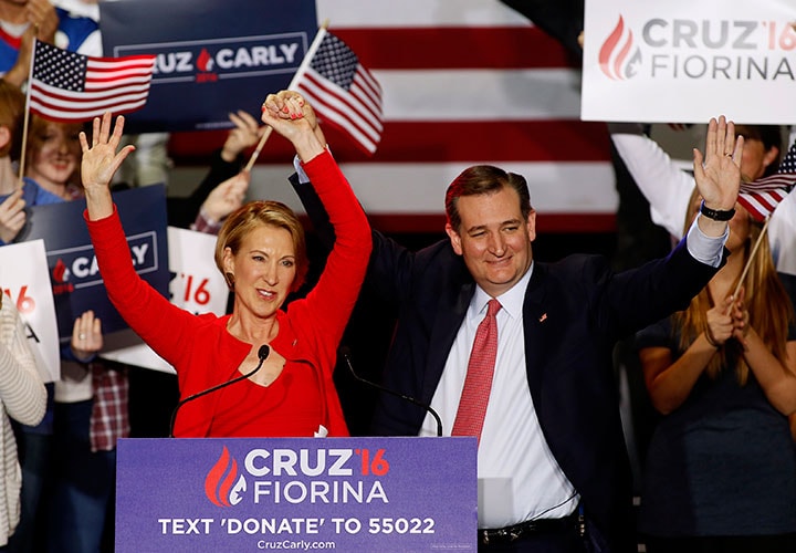 予備選２位のクルーズ（写真右）はフィオリーナ（左）をランニングメイトに指名した　Aaron Bernstein-REUTERS