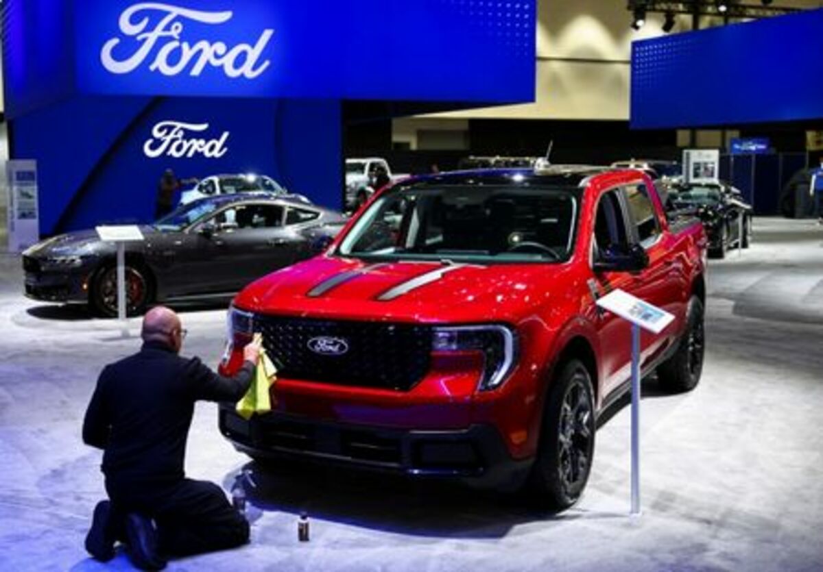 フォード、25年の米新車販売台数は6％増 HVとピックアップ好調