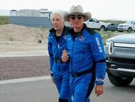 ベゾス､NASAに20億ドル｢キャッシュバック｣　月探査計画の契約獲得なら