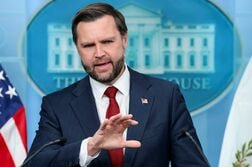 イランとの協議、商船攻撃停止まで行わず＝米副大統領
