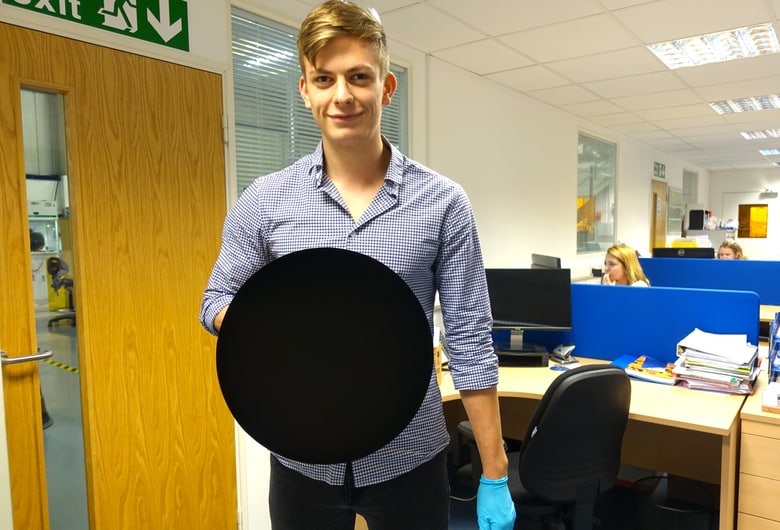 Photoshopで加工したわけではありません　　Surry NanoSystems