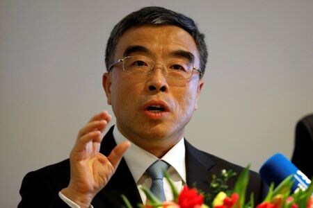 　２月５日、中国通信機器大手、華為技術（ファーウェイ）の梁華会長（写真）は、２０２４年の売上高が８６００億元（約１１８２億７０００万ドル）を超えたと明らかにした。写真はフランスのパリで２０２０年２月撮影（２０２５　ロイター／Charles Platiau）