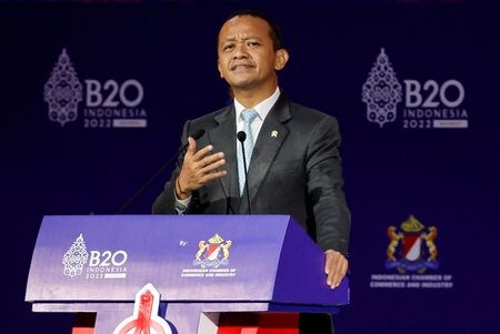 　１１月１６日　インドネシアのバフリル投資相（写真）は１５日、カナダのイン国際貿易大臣と会談し、ニッケル産出国による石油輸出国機構（ＯＰＥＣ）のような組織の設立を提案した。１３日、インドネシア・バリ島で撮影（２０２２年　ロイター／Willy Kurniawan）