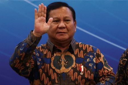 インドネシアは８日、米相互関税への対応として、米国からの輸入拡大や米国製品の税優遇などの措置を発表した。会合に出席したプラボウォ大統領（２０２５年　ロイター/Willy Kurniawan）