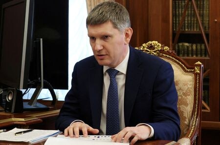 　ロシア経済省と同国主導のユーラシア経済連合（ＥＥＵ）は２５日、ＥＥＵ加盟５カ国（ロシア、ベラルーシ、アルメニア、カザフスタン、キルギス）とイランが自由貿易協定（ＦＴＡ）を締結したと発表した。写真はロシアのレシェトニコフ経済発展相。５月撮影（２０２３年　ロイター/Sputnik/Mikhail Klimentyev/Kremlin）