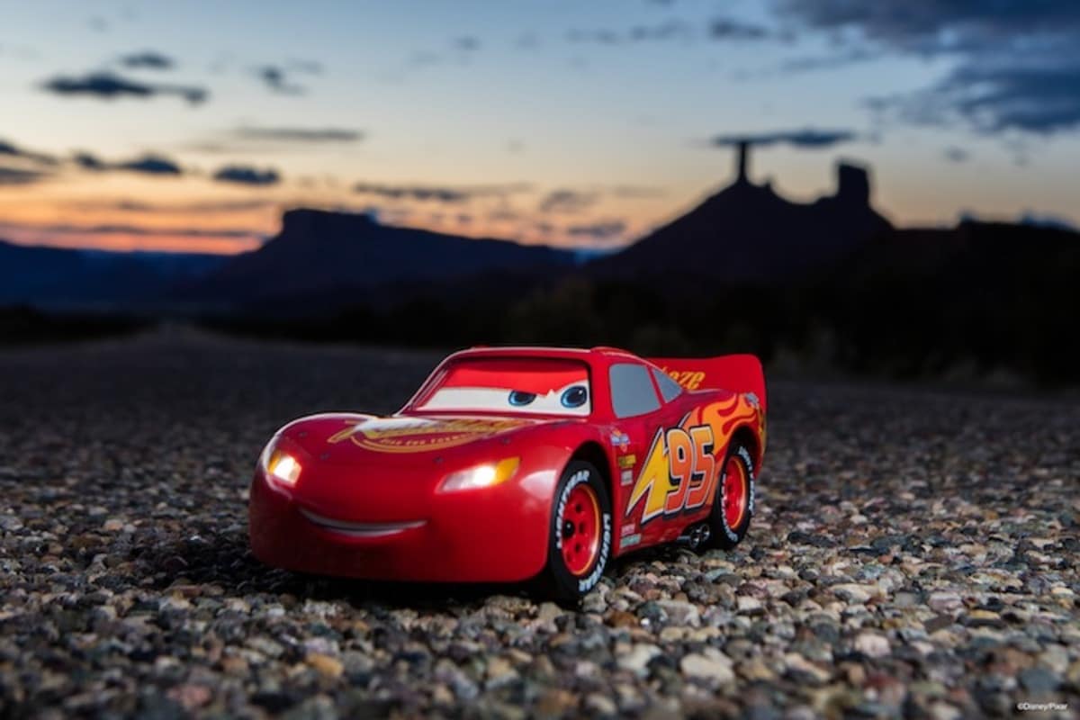 映画「カーズ」をリアルに再現するスフィロ社の LIGHTNING McQUEEN