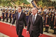 ドイツ首相、「中国を説得する」と言いながら企業家連れて訪中の矛盾