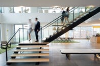 ABWを徹底的に研究、導入し、満足度の高いオフィスを実現