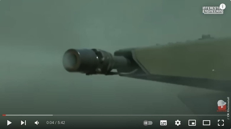 群れで襲うドローンスウォームを迎撃するスカイネックス　 Interesting Engineering/YouTube