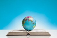 「人間のライターはもう不要」？ チャットGPTにロシアの記事を書かせてみた