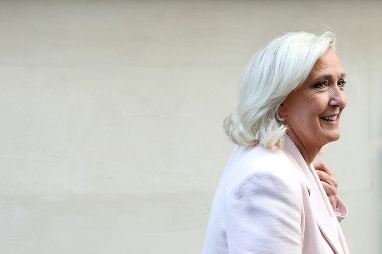 フランス極右政党、国民連合（ＲＮ）の指導者マリーヌ・ルペン氏。７日撮影。REUTERS/Stephane Mahe