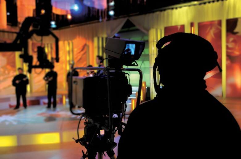 楽しくなければテレビじゃない、でも楽しいだけでは面白味がない……　DESHACAM／ISTOCK