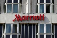 リッツ・カールトン擁する米マリオット、来夏までにプラスチック製ストロー使用中止