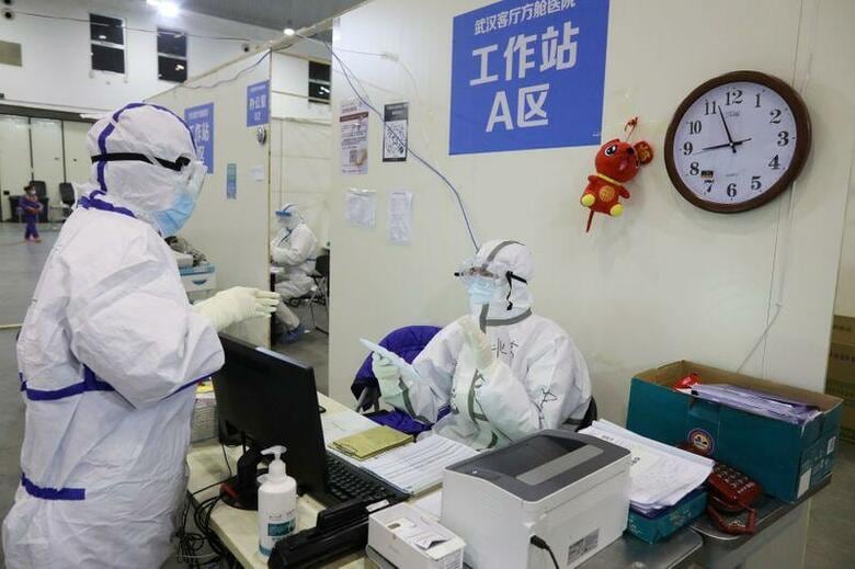 新型肺炎のまん延が収束する兆しが見えないなか、中国国内の企業活動の停止などの影響で、日本とシンガポールがリセッション（景気後退）に陥るとの懸念が強まった。写真は武漢で15日撮影。提供写真（2020年　ロイター／China Daily ）
