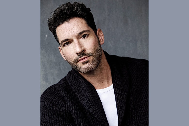 謎めいた工作員を演じるのが楽しいと語るエリス　DAVID REISS