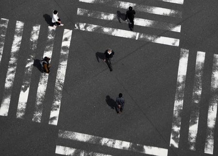 　５月１日、大手企業の賃上げの動きが地方や中小企業などに広がりをみせているが、経営者からは企業防衛のためにやむを得ないとの声も上がっている。東京都内で２０２０年撮影（２０２３年　ロイター/Issei Kato）