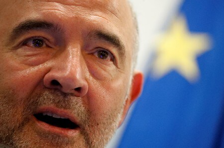 　１０月２２日、欧州委員会のモスコビシ委員（写真）はイタリア予算案を巡る危機は望まないが、欧州委の懸念に対するイタリア側の回答を求めると述べた。１９日撮影（２０１８年　ロイター/Alessandro Bianchi）