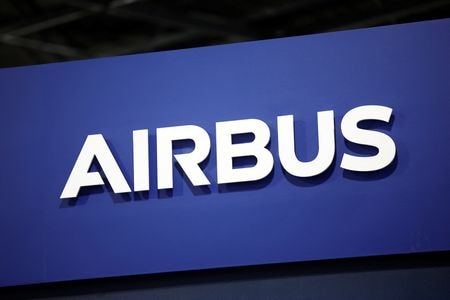 　３月１１日、三菱ＨＣキャピタルは欧州航空機大手エアバスのリース用航空機５０機の発注を決定したと発表した。写真は昨年６月、フランスのビルパントで撮影（２０２５年　ロイター／Benoit Tessier）