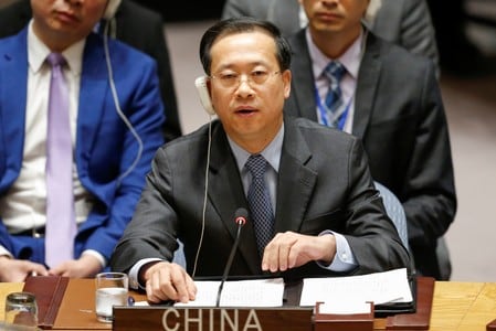 　１１月２０日、中国外務省は、米上院が「香港人権・民主主義法案」を可決したことを受け、馬朝旭外務次官（写真）が北京にある米大使館のウィリアム・クライン公使（政治問題担当）を呼び出し、強く抗議したと明らかにした。写真は２０１８年４月１４日に国連本部で撮影（２０１９年　ロイター/Eduardo Munoz）