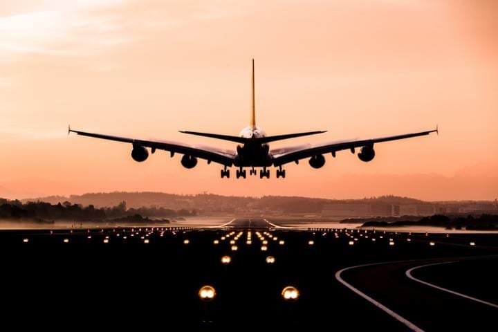 写真はイメージ　Jetlinerimages-iStock