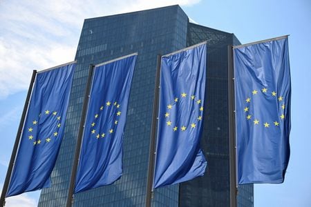 欧州中央銀行（ＥＣＢ）は１８日、主要政策金利を予想通り据え置いた。本部で１８日撮影。（２０２４年　ロイター/Jana Rodenbusch）