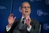 中国は「信頼できないパートナー」、戦時下に石油買い占め＝米財務長官