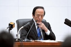 利上げと総裁病欠と日銀の迷走