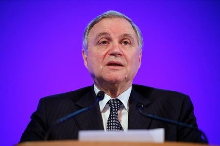 　７月５日、ＥＣＢ理事会メンバーのビスコ・イタリア中銀総裁は、ＥＣＢは金利をさらに引き上げるのではなく、適切な水準に十分な期間維持することによってインフレ率を目標に沿って回帰させることができるとの認識を示した。写真はロンドンで２月代表撮影（２０２３年　ロイター）