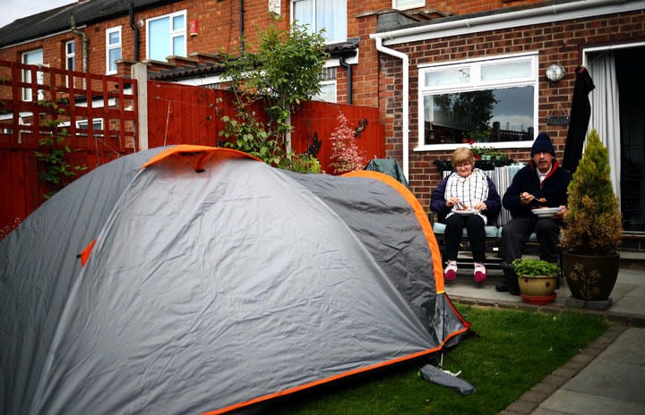 既に異常に高騰していたイギリスの住宅だが、コロナで人々はいっそう快適な居住スペースを求めるようになった　Hannah Mckay-REUTERS