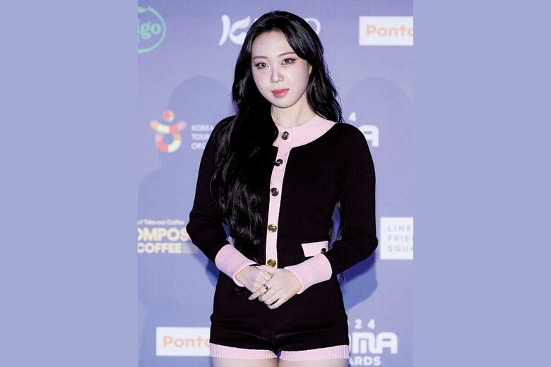 MAMAのレッドカーペットで　©CJ ENM CO., LTD, ALL RIGHTS RESERVED