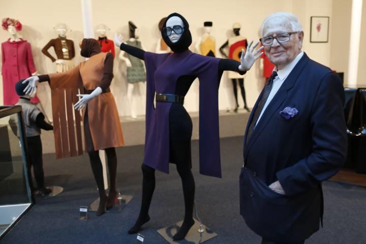 2014年、パリにオープンしたカルダンの美術館「Passe-Present-Futur（過去-現在-未来））」にて　Charles Platiau-REUTERS