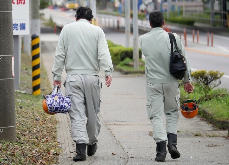 １０月３１日、「モノづくり日本」の失墜につながるのか──。神戸製鋼所<5406.T>の製品データ改ざん問題が、底なし沼の様相を呈している。写真は神戸で２４日撮影（２０１７年　ロイター／Thomas White）