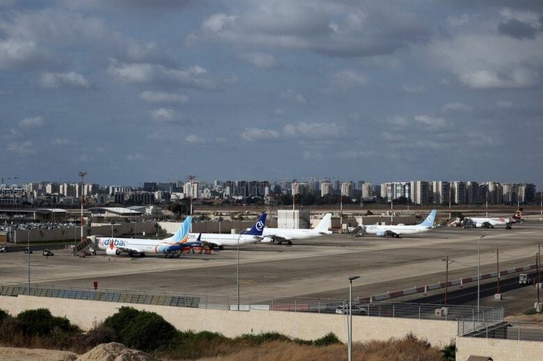 ９月３０日、イスラエルのテルアビブ近郊にあるベングリオン国際空港で撮影　REUTERS/Ammar Awad