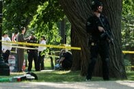 米ホワイトハウス付近で銃撃戦、大統領警護隊と武装した容疑者