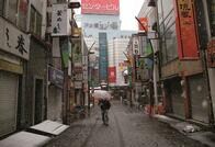 現金給付と休業補償、コロナ経済対策で救われるべきは誰なのか？