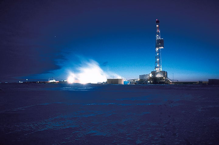 トランプ政権は北極圏での油田開発に次々とゴーサインを出している　Ralph Crane-The Life Picture Collection/GETTY IMAGES