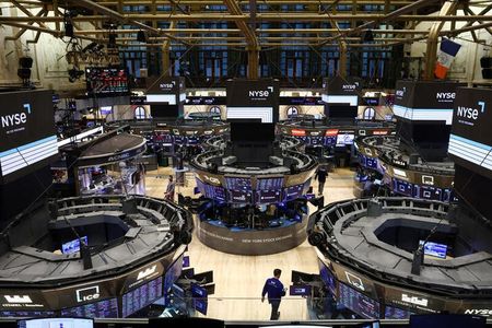 　ＬＳＥＧが集計した２０２５年９月のＩＰＯ（新規株式公開）調達額は世界で前年の約３．５倍となる２１３億７５０５万ドルとなった。写真は２０２３年１月、ニューヨーク証券取引所で撮影（２０２５年　ロイター/Andrew Kelly）