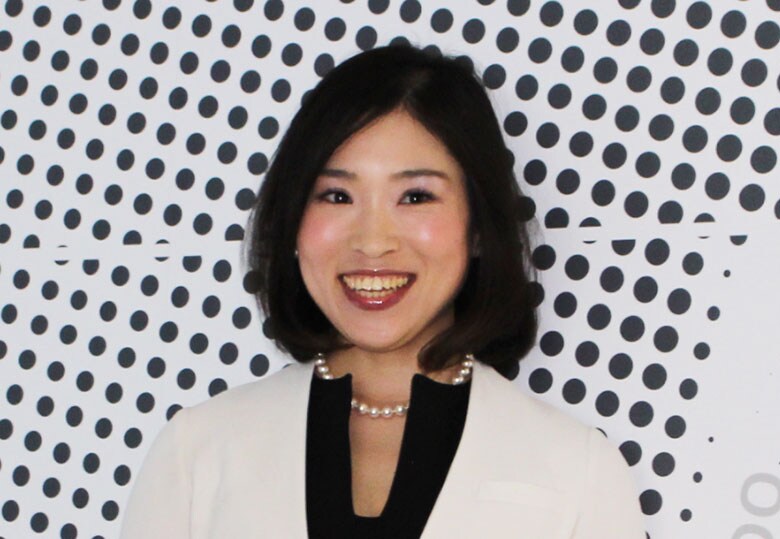 厳しい食事管理でぎすぎすしがちな家族の食卓も救いたい、という小坂志保CRO　　写真：重本典明