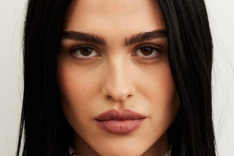 アメリア・グレイ　ameliagray-Instagram